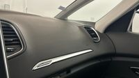 Renault Scénic 1.7 Blue dCi 120ch Business - 21 — photo 26