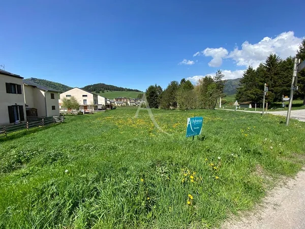 Terrain 3680 m²