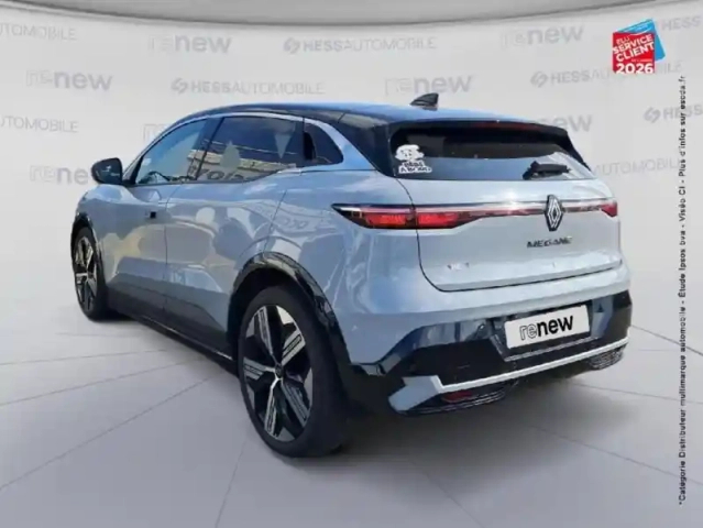 Renault Megane e-tech electric ev60 220ch iconic super charge — photo 8