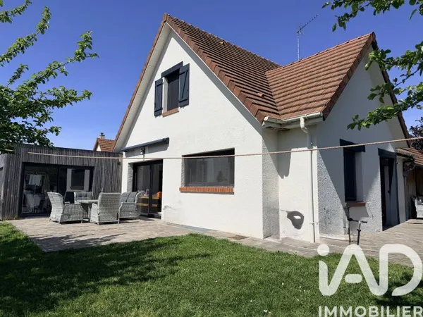 Maison 6 pièces 140 m²