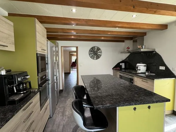 Maison rénovée 204m² 8 pièces 6 chambres
