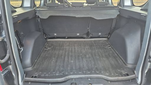 Dacia Dokker 1.3 TCe 130 - Stepway – 2019 – 39249 km – Essence – Boîte Manuelle — photo 16