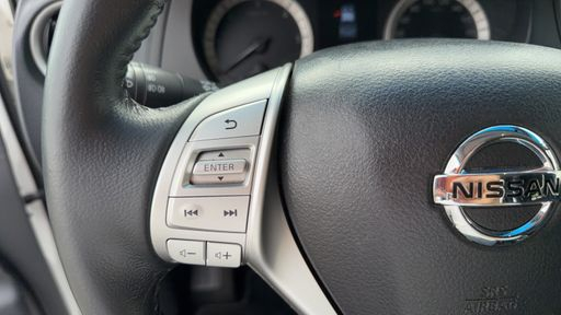 Nissan NP300 Navara 2.3 dCi 160 King Cab 4WD - N-Connecta – 2016 – 71806 km – Diesel – Boîte Manuelle — photo 8
