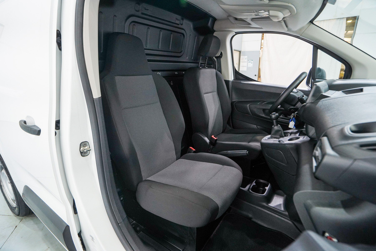 Citroën Berlingo Van — photo 14