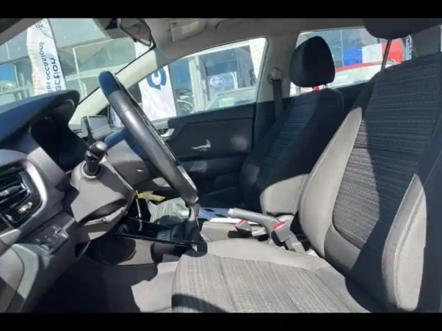 Kia Stonic 1.0 t-gdi 100ch active — photo 10