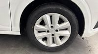 Dacia Sandero 1.0 SCe 65ch Expression — photo 20