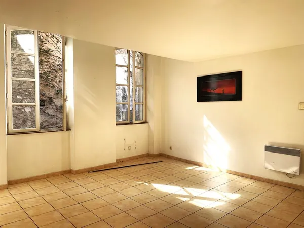 MARSEILLE 1ARR / DUPLEX T4/ 80M2