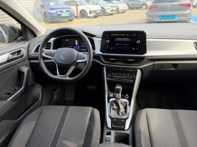 Volkswagen T-Roc 1.5 tsi evo2 150ch life dsg7 — photo 15