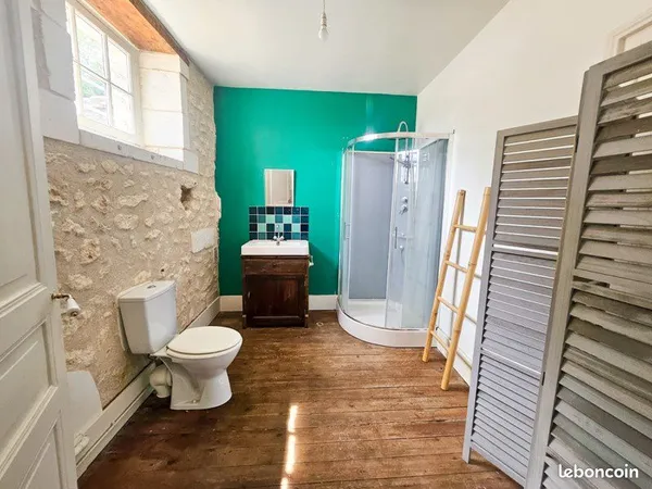Maison caractère climatisé lire l'annonce