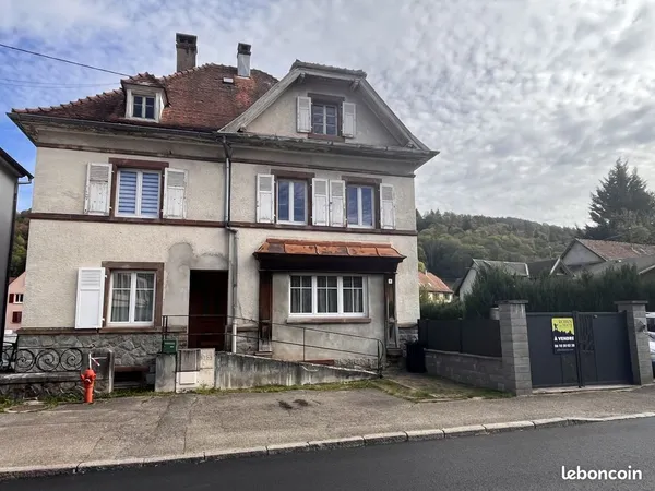 Maison 7 pièces 210 m²