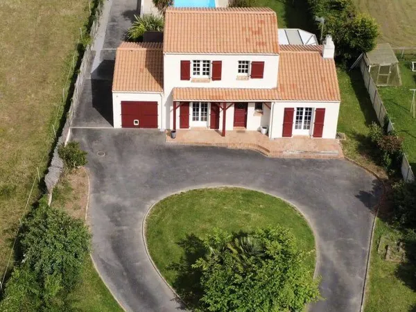 Maison 6 pièces 143 m²