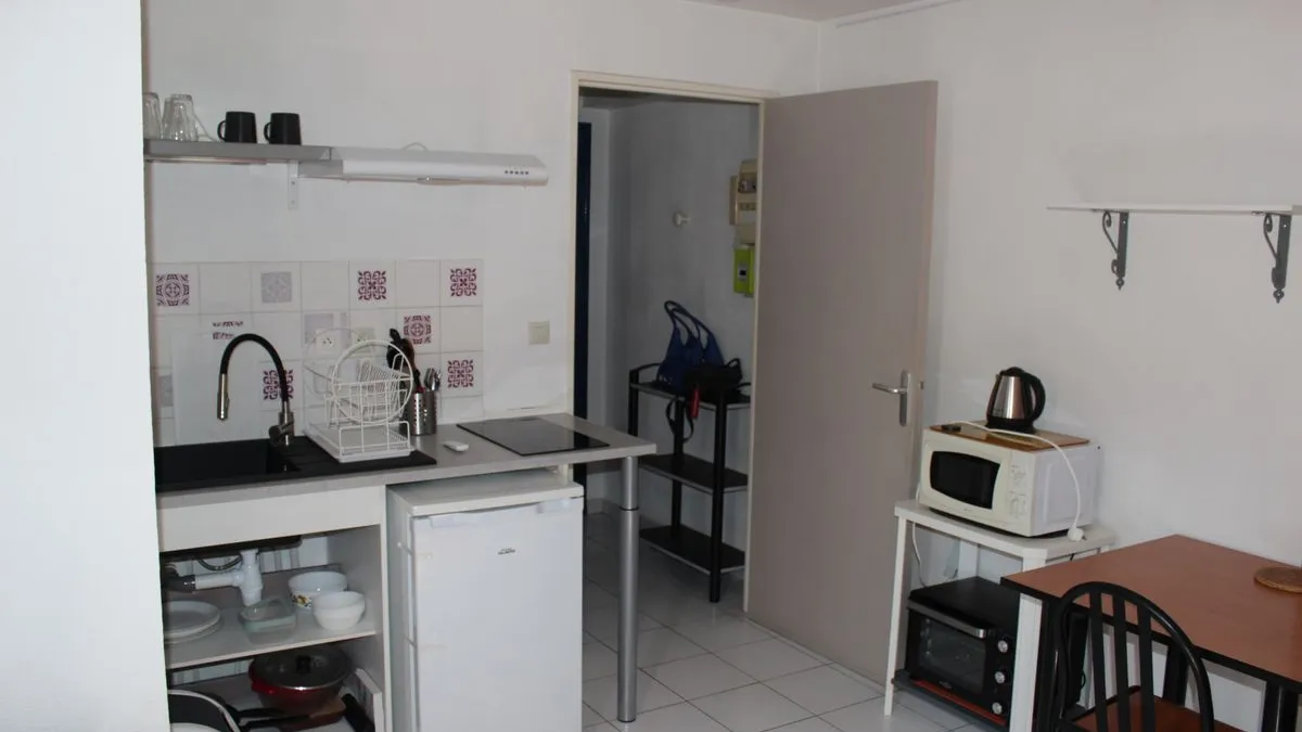 Photo 2