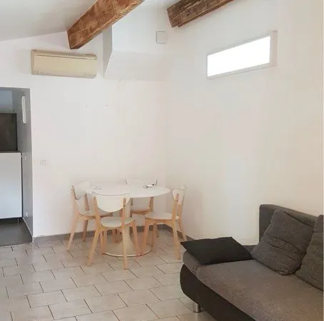 Location studio meublé