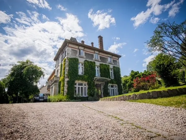 Axe Saint-Dié / Nancy - Maison de maître de caractère 332m²