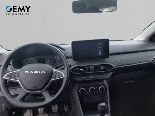 Dacia Sandero eco-g 100 — photo 2