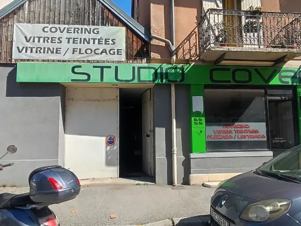 Local commercial avec Atelier et Mezzanine