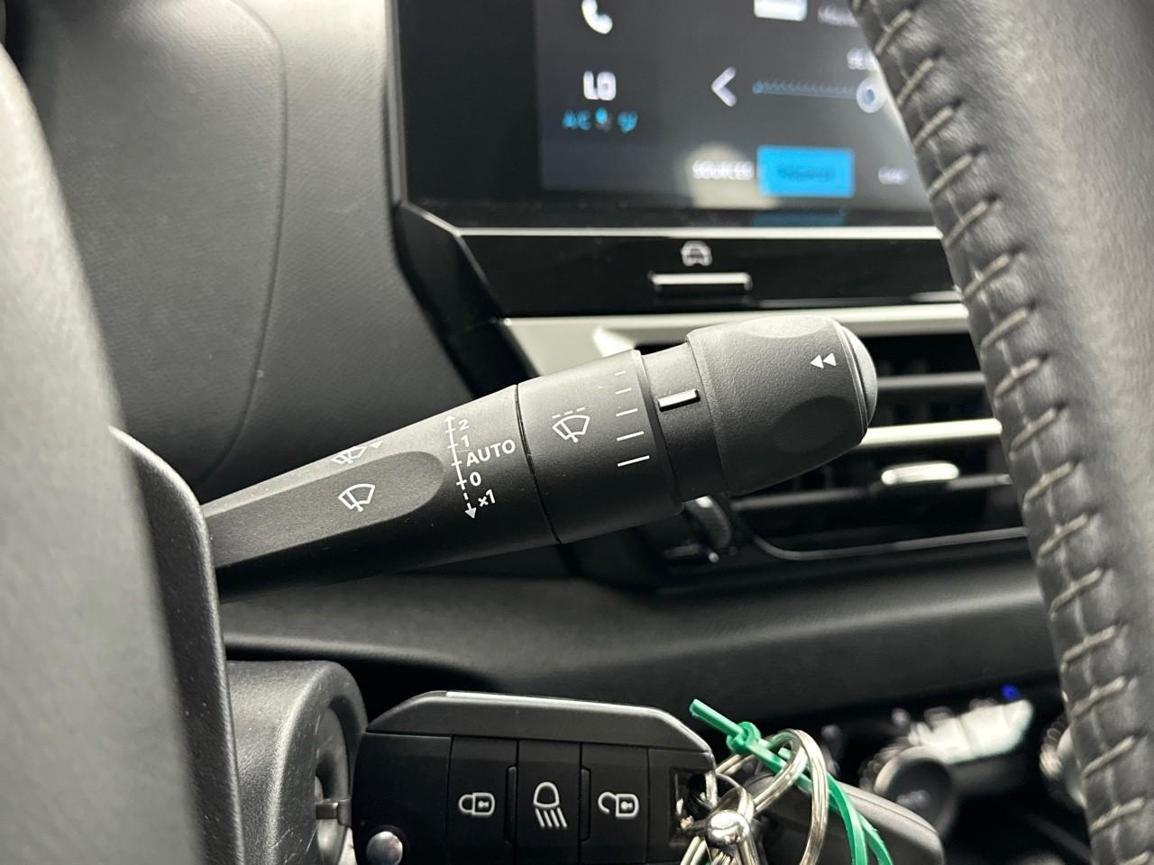 Citroën C4 puretech 100 s&s bvm6 feel — photo 20