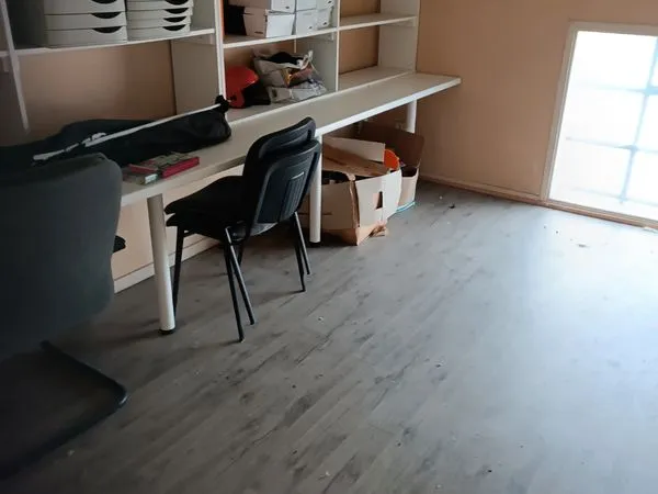 Location local professionnel 350m°