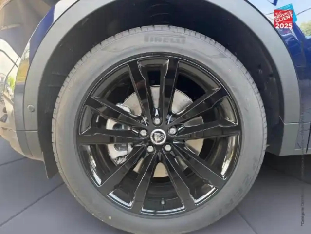 Jaguar E-Pace p300e phev 309ch r-dynamic se — photo 10