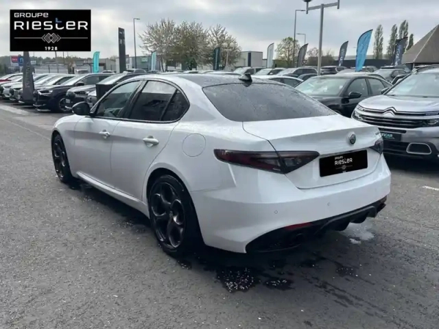 Alfa Romeo Giulia 2.2 160 ch at8 — photo 80