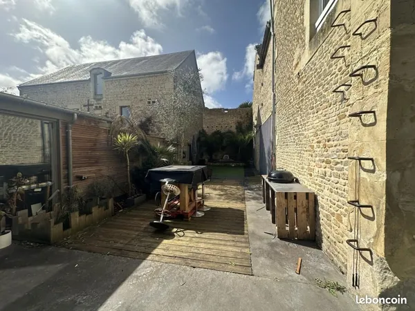 Immeuble 300 m²