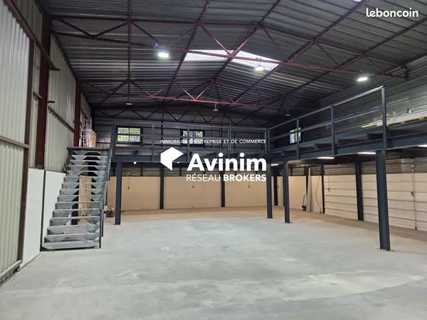 Entrepôt 382 m² Saint-Jean-de-Védas