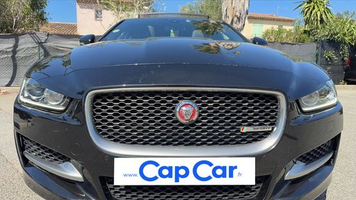 Jaguar XE 2.0 D - 180 CH AWD BVA8 - R-Sport – 2017 – 106953 km – Diesel – Boîte Automatique — photo 9