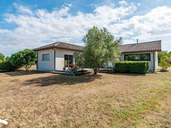 Maison 5 pièces 140 m²