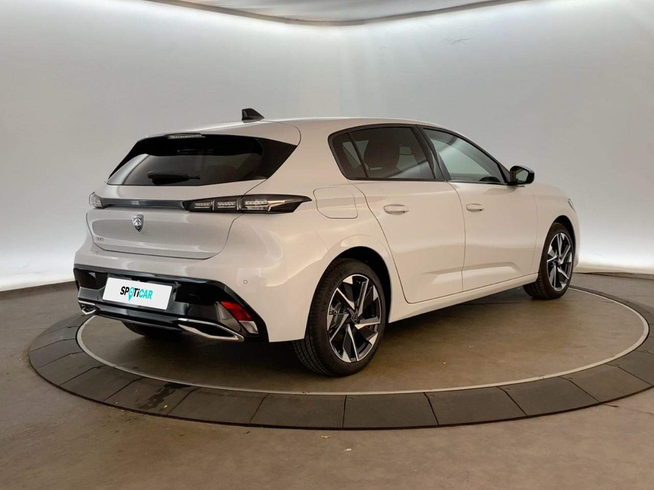 Peugeot 308 hybrid 145 e-dcs6 allure — photo 7