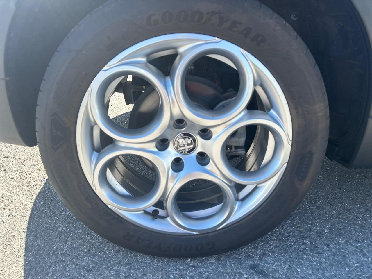 Alfa Romeo Tonale 1.5 hybrid 130ch sprint tct — photo 11