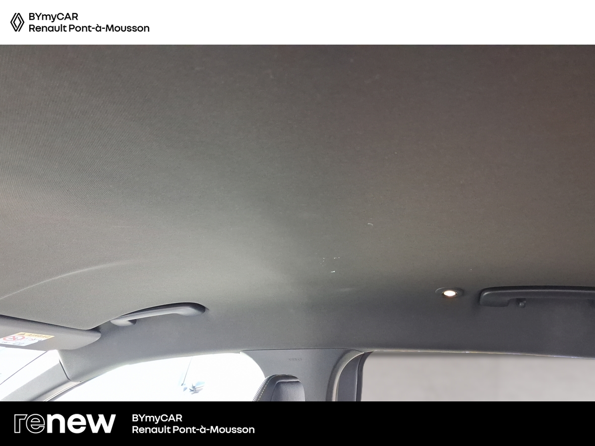 Renault Megane E-Tech EV60 220 ch optimum charge — photo 23