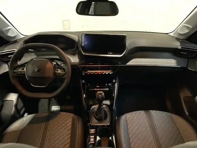 Peugeot 208 1.2 100ch allure — photo 9