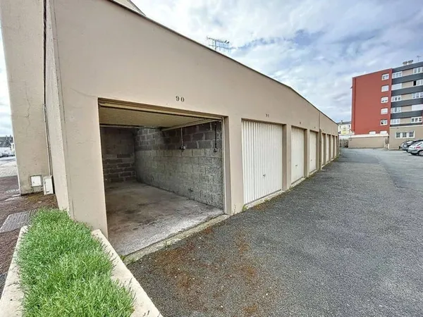 Stationnement Vente La Ferté-Bernard 90€