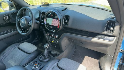 Mini Countryman 1.5 i 220 Plug in Hybrid ALL4 Steptronic6 - Northwood – 2020 – 50000 km – Hybride rechargeable – Boîte Automatique — photo 25