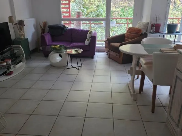 Loue chambre 2 kms etrembieres proche frontiere