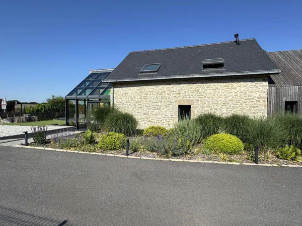 Local 124 m²