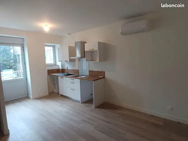 Studio 1 pièce 32 m²
