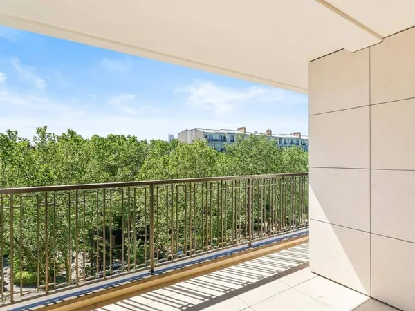 Appartement 4 pièces 150 m²