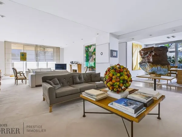 Appartement 5 pièces 164 m²