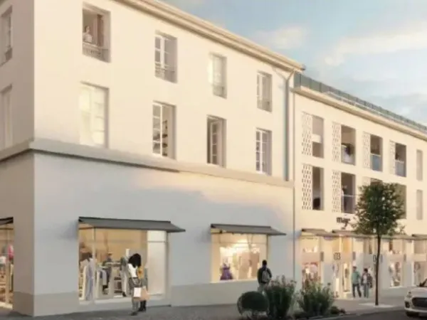 Local commercial 367 m²