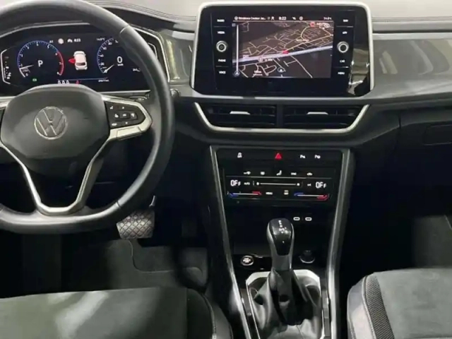 Volkswagen T-Roc 1.5 tsi evo 150 start/stop dsg7 style — photo 10