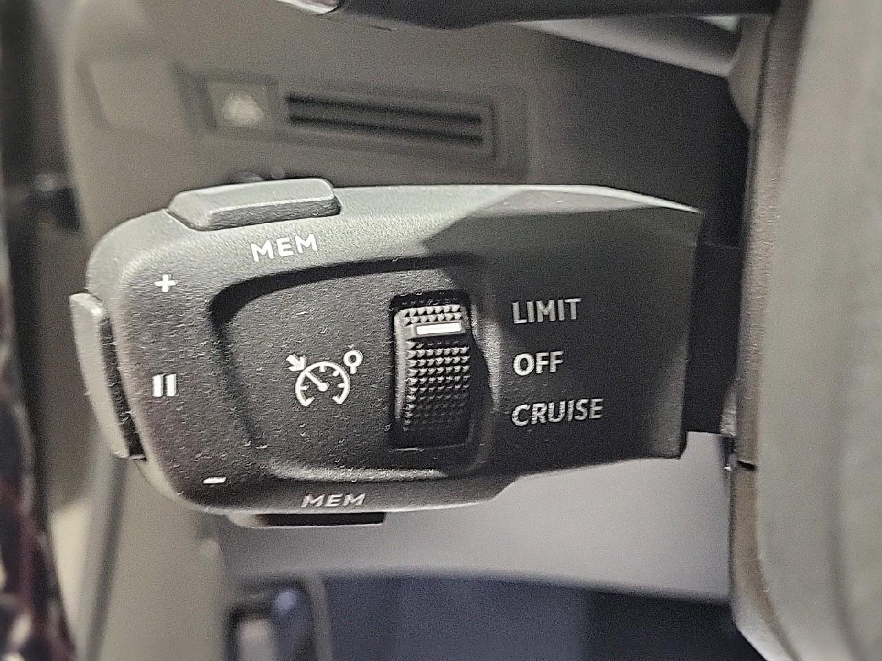 Ds Ds 3 crossback puretech 130 eat8 performance line+ — photo 22