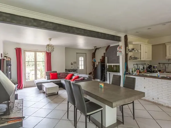 Maison 5 pièces 117 m²