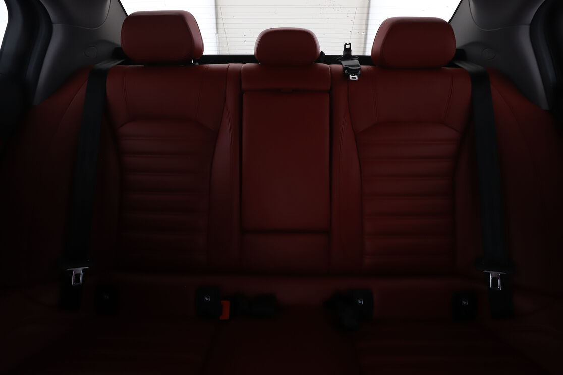 Alfa Romeo Giulia 2.2 Super AT8 — photo 14