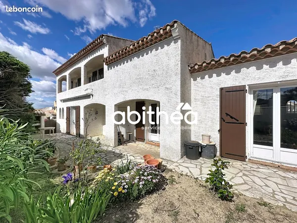 Villa 7 pièces 210 m²