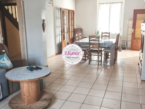 Propriété 12 pièces 220 m²