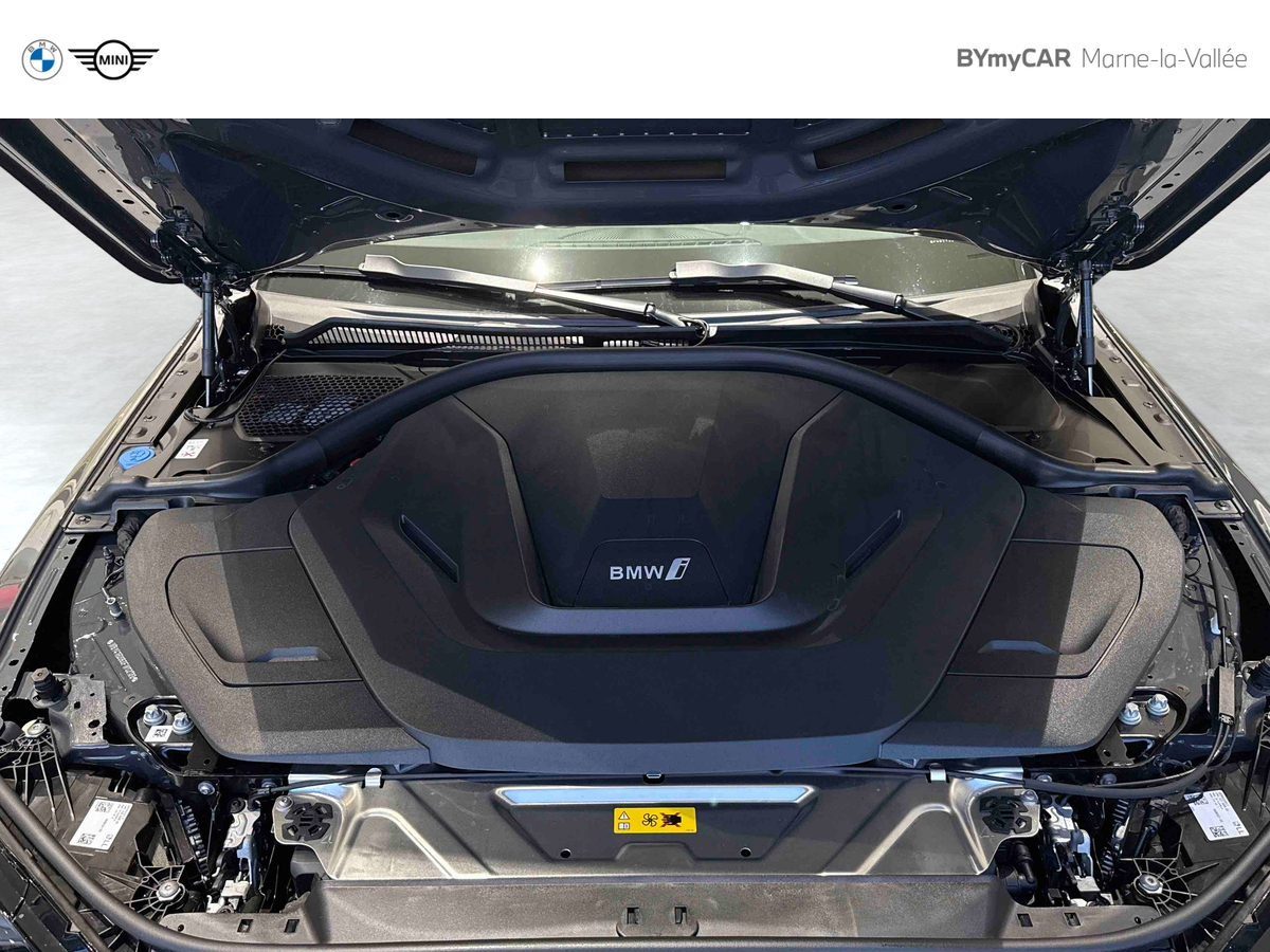 BMW i4 xDrive40 401 ch BVA — photo 17