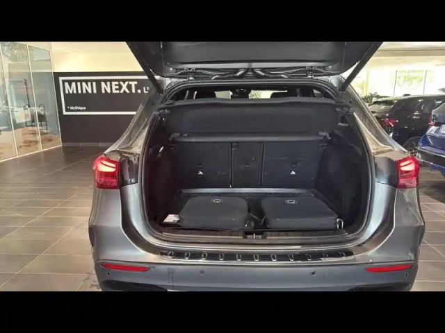Mercedes Gla 250 e hybride rechargeable 218ch amg line 8g-dct — photo 14