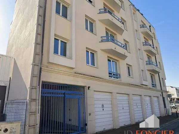 Parking 15 m²