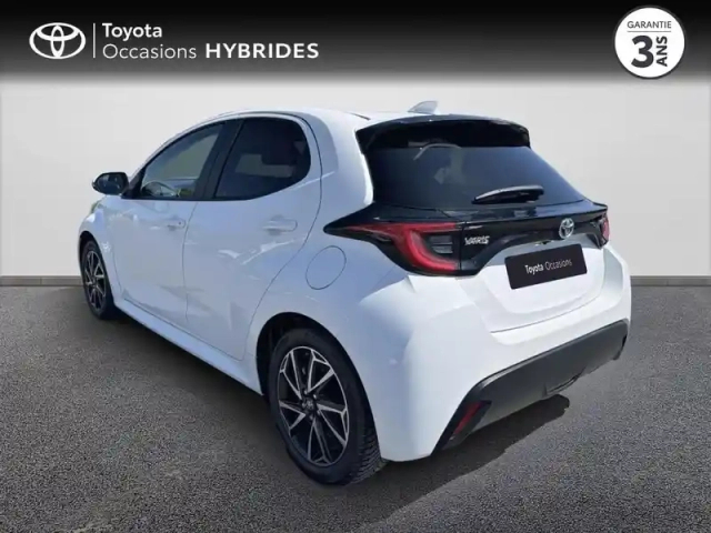 Toyota Yaris 116h design 5p my21 — photo 2